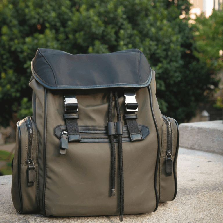 How to Pack a Diaper Bag for Twin Newborns: A Guide for Moms of Multiples
